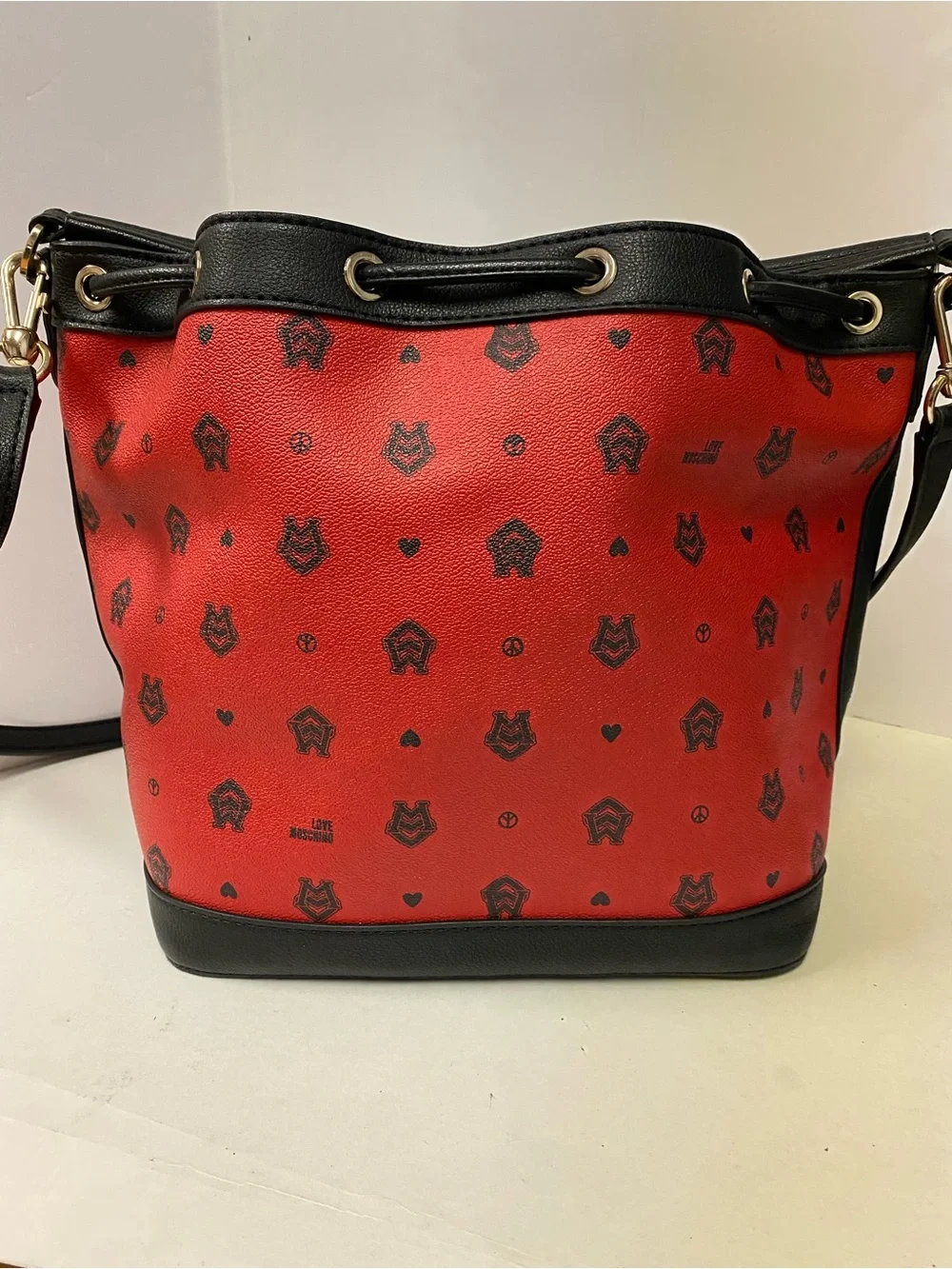 Love Moschino Red Bucket Crossbody with Multicolor Brushstroke Heart